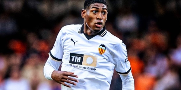 国米锁定20岁西甲后防新星,仅需2000万欧,英超豪门虎视眈眈