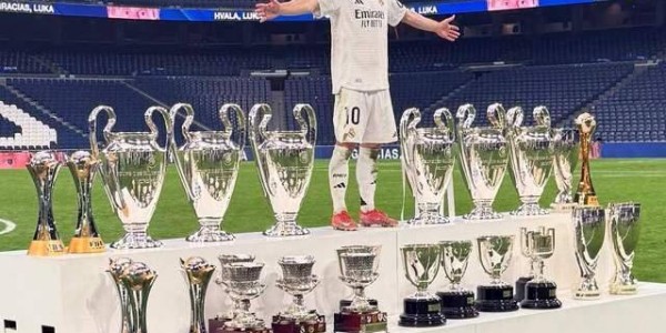 米兰引援目标？莫德里奇微笑避谈引好奇