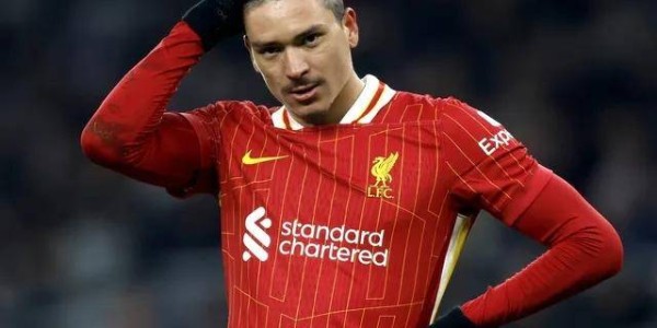 转会风云12，利物浦射手或降价加盟意甲冠军，曼联33岁老将回绝沙特邀约